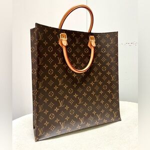 Louis Vuitton Monogram Sac Plat Tote
